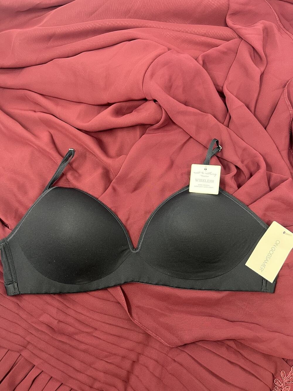 On Gossamer NWT US 30D Black Next to Nothing Micro G7190 Wireless T-Shirt Bra